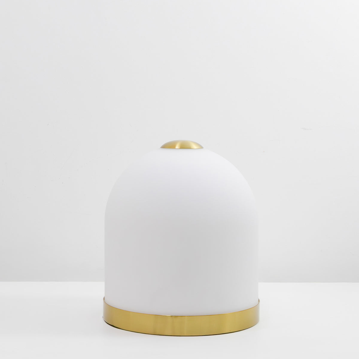 Abajur Artemis Dourado e Opalino 1xE27