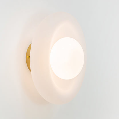 Arandela Lúcio Dourado e Vidro Jateado/Opalino 1xG9