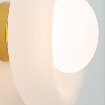 Arandela Lúcio Dourado e Vidro Jateado/Opalino 1xG9
