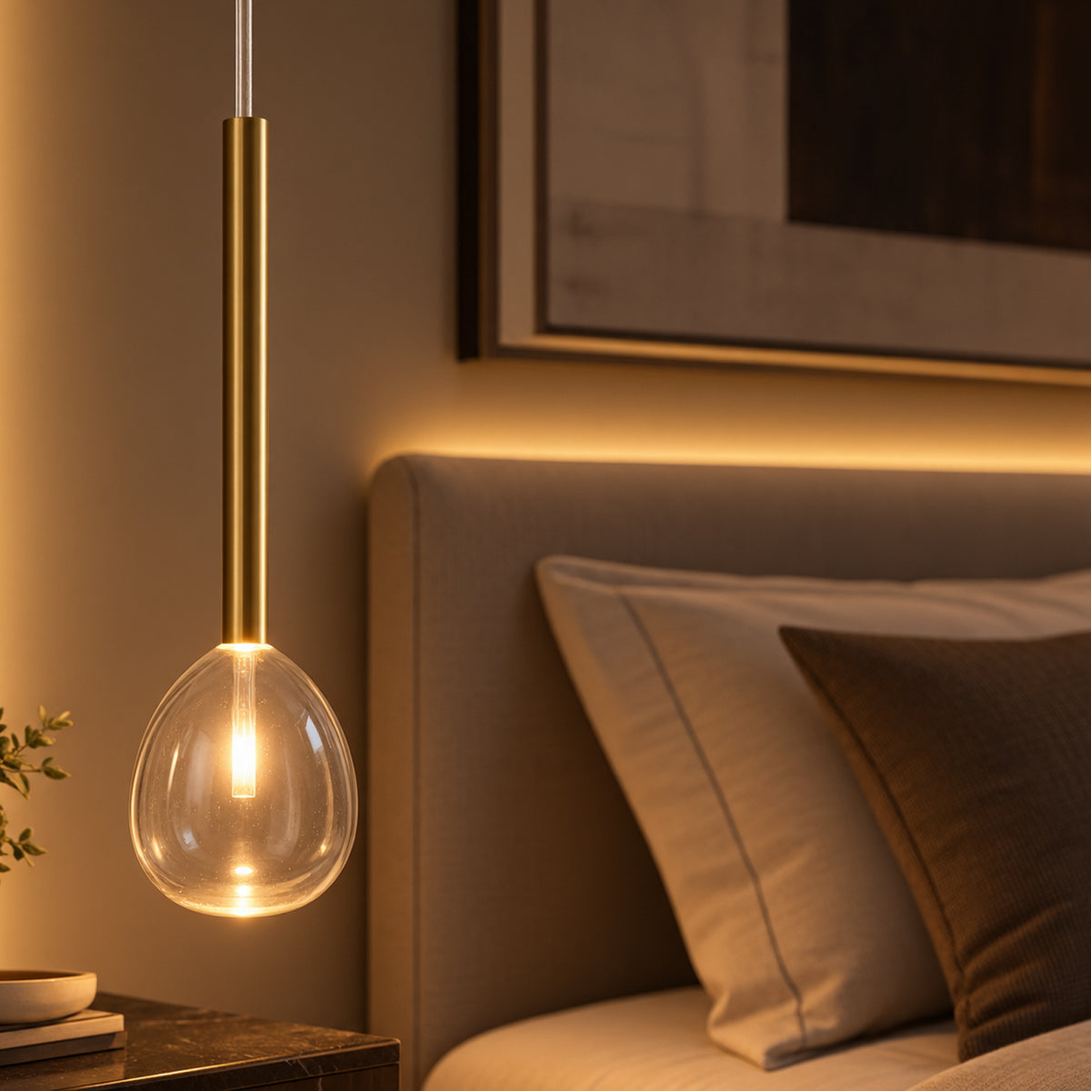 Pendente Gum Dourado e Transparente 2W 3000K